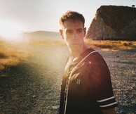 Η playlist που άκουγε ο Βασίλης Κεκάτος όταν έγραφε το «Milky Way»
