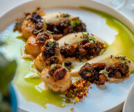 Smile Gastrotavern: Η οικογενειακή παράδοση συνεχίζεται, τιμώντας την comfort γαστρονομία