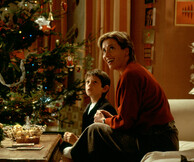 «Love Actually»: Ο Χρήστος γιορτάζει τα Χριστούγεννα στον Δαναό με την πιο Christmas comfort ταινία