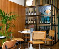 Κάρολος: Το μοναδικό wine bar της Νέας Σμύρνης
