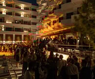 ΤΟ ACE HOTEL & SWIM CLUB ATHENS ΑΝΑΚΟΙΝΩΝΕΙ ΤΟ ΚΑΛΟΚΑΙΡΙΝΟ ΤΟΥ ΠΡΟΓΡΑΜΜΑ