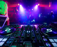Bolivar: Δύο μαγικές νύχτες 19 και 21 Ιουνίου, ένα dancefloor. 