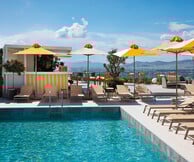 Vertigo Pool & Sunset Bar: Το καλοκαίρι στην Αθήνα γίνεται προσωπική υπόθεση
