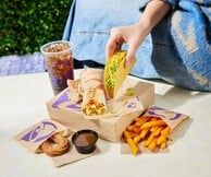 Το πρώτο εστιατόριο Taco Bell ανοίγει στο Χαλάνδρι