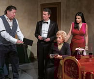 «Μέρες ολόκληρες στα δέντρα»: Μια θεατρική συνάντηση με το έργο της Μαργκερίτ Ντιράς