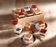 Γλυκά σε σφηνάκια Στάμου: οι μικρές γιορτινές απολαύσεις που αγαπιούνται σε κάθε τραπέζι