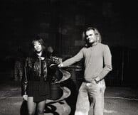 Cosmic Theatre: Το βλέμμα στρέφεται στο διάστημα διασχίζοντας ένα ερείπιο