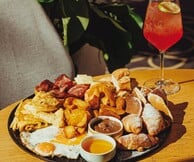 Méra day & night All-day προορισμός που δίνει νέο νόημα στη μέρα σου