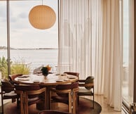 Bungalow 7: Πρωί και βράδυ κάνουμε βόλτα στο πιο όμορφο σποτ της Αθηναϊκής Ριβιέρας