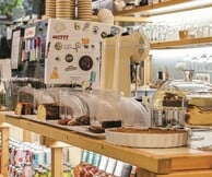 Santo Belto: Το «χωριό» που έγινε αγαπημένη συνήθεια στην Κυψέλη