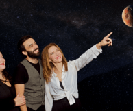 «Κέλλυ»: Αγνή Χιώτη και Βασιλική Βλάχου ενώνουν θεατρικά τις δυνάμεις τους