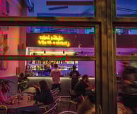 Κουλ Άθενς: Απογευματινό ποτό στο πιο κουλ στέκι της Καλλιθέας