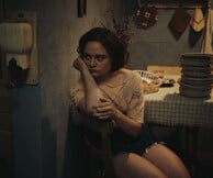 Ο Ήχος της Πτώσης»: H Λευκή Κορδέλα αυτής της δεκαετίας