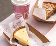 Overoll Αιγάλεω: Το brunch που έλειπε από τη γειτονιά του Αιγάλεω