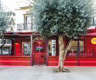 Sam Burgers: Το αμερικανικό diner μόλις ήρθε στο Περιστέρι