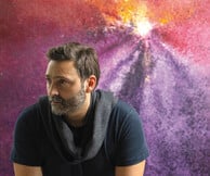 «Αθέατη Ύλη»: Η αφαίρεση ως εικαστική στάση στη νέα έκθεση του Σταύρου Δίτσιου