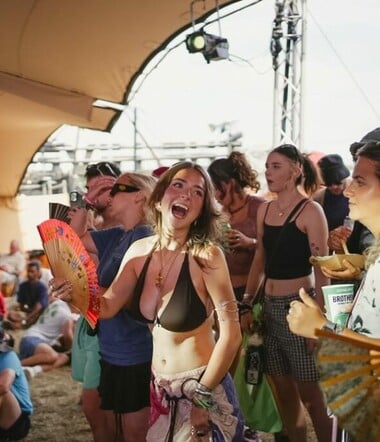 Glastonbury 2025: Πώς έζησα το θρυλικότερο φεστιβάλ του κόσμου