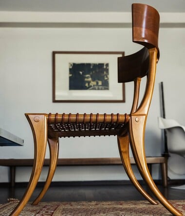 Ένα σπίτι γεμάτο με αριστουργηματικά έπιπλα Σαρίδη