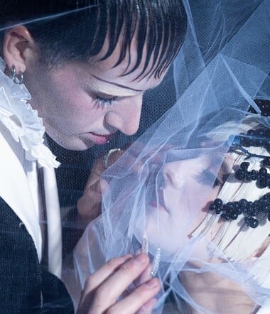 Akonait: Τα νέα πάρτι της πόλης θέλουν να μαζέψουν όλο το fashion crowd