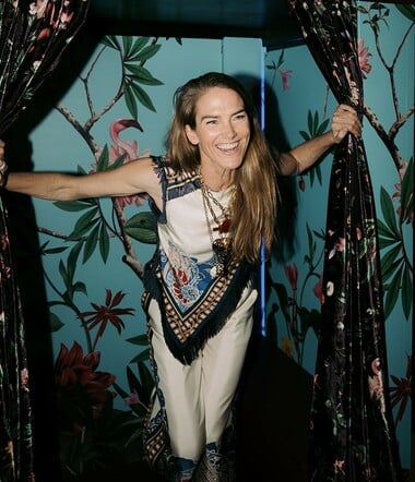 Bring me a higher fashion