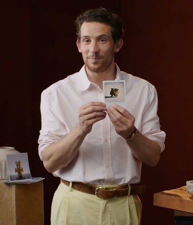 Η μυστική εμμονή του Josh O'Connor με την κεραμική