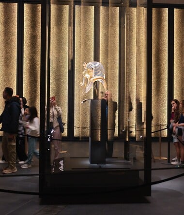 Ο θάνατος θά 'ρθει και θά'χει τα μάτια σου: Μέσα στις συγκλονιστικές νέες αίθουσες του Τουταγχαμών στο GEM 