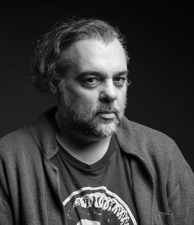 Ο Αργύρης Ξάφης διαβάζει Γιώργο Ιωάννου