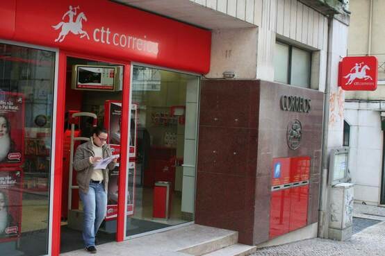 Πορτογαλία: Ιδιωτικοποιούνται τα κρατικά ταχυδρομεία