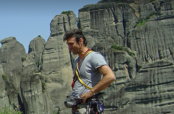 O Χρήστος Ανανιάδης είναι ο 55χρονος έμπειρος ορειβάτης που σκοτώθηκε στον Όλυμπο