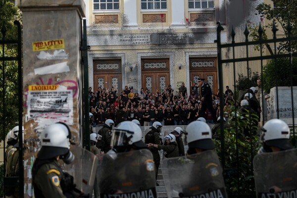 Βουλή: Σε υψηλούς τόνους η αντιπαράθεση ΝΔ - ΣΥΡΙΖΑ για την ΑΣΟΕΕ