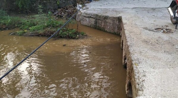 Λέσβος: Κίνδυνος για τη Δημόσια Υγεία τα λύματα από το ΚΥΤ Μόριας - Τι καταγγέλλουν οι κάτοικοι