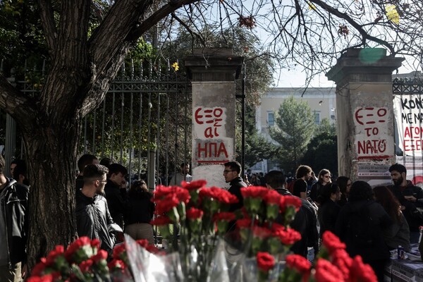 Άνοιξε το Πολυτεχνείο για την επέτειο της 17ης Νοεμβρίου 1973