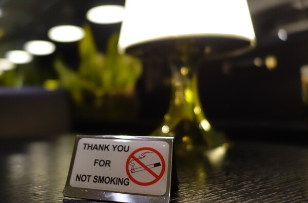Κρήτη: Επεισοδιακά έπεσε το πρώτο πρόστιμο για το τσιγάρο - Χρειάστηκαν ενισχύσεις