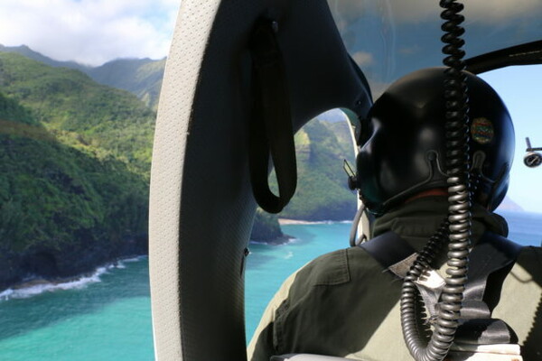 Έξι νεκροί από το ελικόπτερο που συνετρίβη στη Χαβάη - Δεν υπάρχουν ενδείξεις για επιζώντες