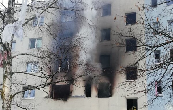 Γερμανία: Ένας νεκρός, δεκάδες τραυματίες μετά από έκρηξη σε συγκρότημα κατοικιών