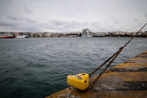 Προβλήματα στις ακτοπλοϊκές συγκοινωνίες λόγω ισχυρών ανέμων - Ακυρώνονται δρομολόγια