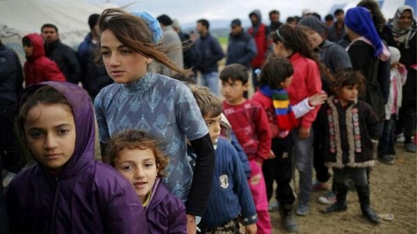 Η Γερμανία μπορεί και πρέπει να δεχτεί 4.000 ασυνόδευτα προσφυγόπουλα από την Ελλάδα δηλώνει ο συμπρόεδρος των Πρασίνων