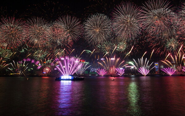 Χονγκ Κονγκ: Το μεγαλειώδες πρωτοχρονιάτικο σόου με πυροτεχνήματα ακυρώθηκε για λόγους ασφαλείας