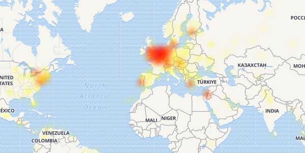 «Έπεσαν» Facebook & Instagram - Προβλήματα και στην Ελλάδα