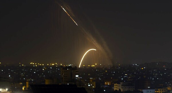 Το Ισραήλ βομβαρδίζει τη Γάζα για δεύτερη φορά μέσα σε 24 ώρες