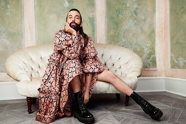 Cosmopolitan: Για πρώτη φορά non female εξώφυλλο με τον Jonathan Van Ness