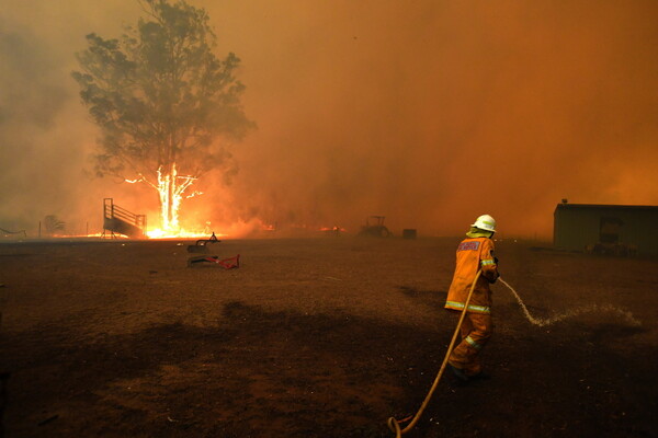 Πυρκαγιές στην Αυστραλία: Σε κατάσταση έκτακτης ανάγκης το Σίδνεϊ και η Νέα Νότια Ουαλία