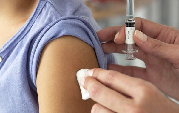 Κικίλιας: Ανακοίνωσε τη δημιουργία μητρώου εμβολιασμών