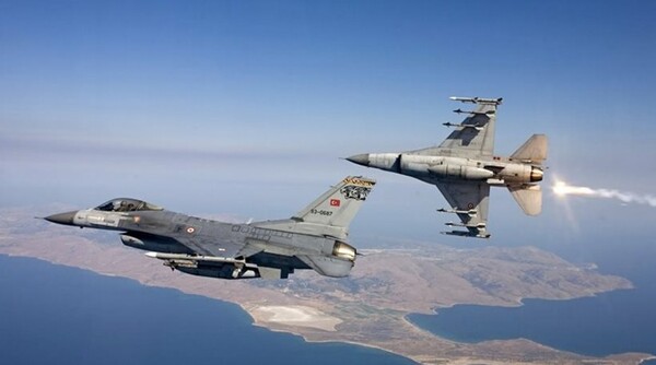 Υπερπτήσεις τουρκικών F-16 πάνω από τη Ρω