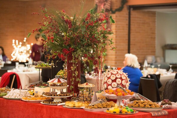 Χριστουγεννιάτικο Τσάι της Αγ. Βαρβάρας: Η φιλανθρωπική εκδήλωση του Σύλλογου Φίλων της Αμερικανικής Γεωργικής Σχολής