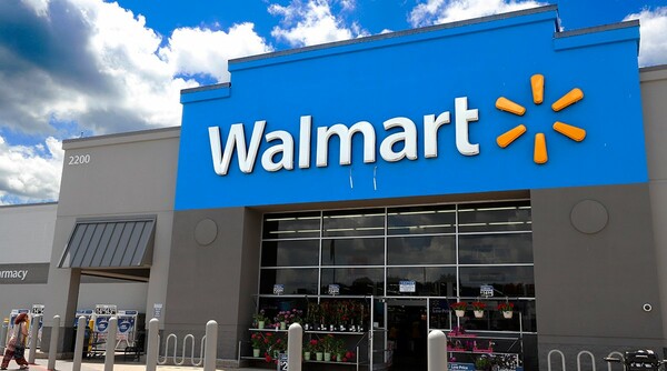 Καναδάς: Xριστουγεννιάτικα πουλόβερ στα Walmart με κοκαΐνη αντί για χιόνι