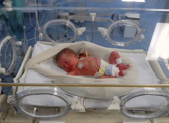 Επίδομα γέννας: Ποιοι δικαιούνται τα 2.000 ευρώ - Ξεκινούν οι αιτήσεις
