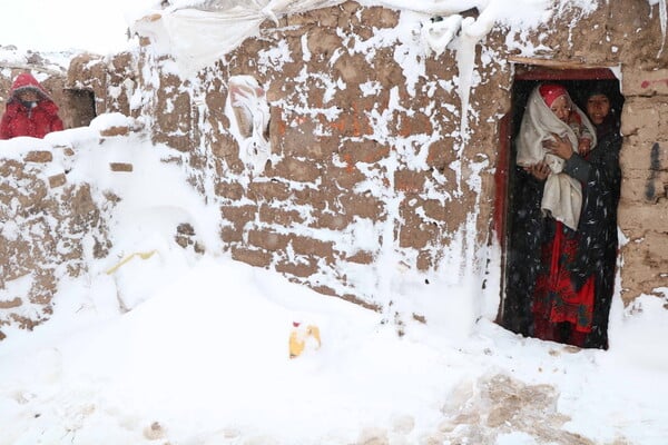 Κύμα κακοκαιρίας με χιονοπτώσεις και βροχές σάρωσε το Αφγανιστάν - 17 νεκροί