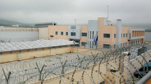 Επέστρεψε ο κρατούμενος στις φυλακές Δομοκού - Η αιτία της καθυστέρησης