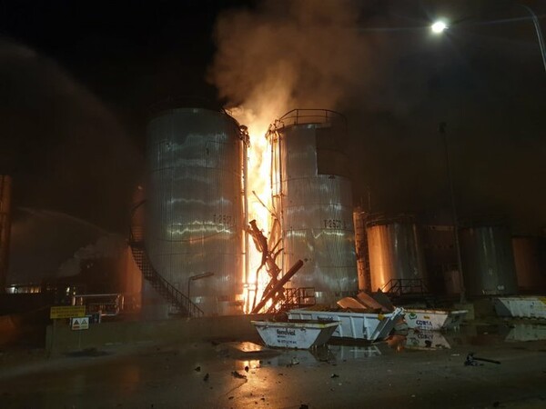 Ισπανία: Τουλάχιστον ένας νεκρός από την έκρηξη σε εργοστάσιο χημικών